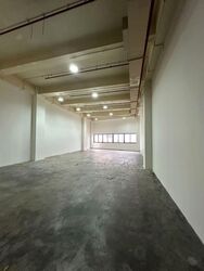 L & Y Building (D20), Warehouse #606801171